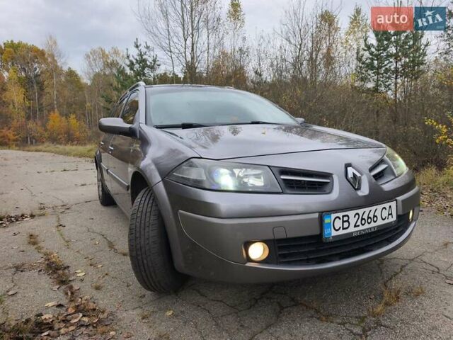 Серый Рено Меган, объемом двигателя 2 л и пробегом 256 тыс. км за 6600 $, фото 17 на Automoto.ua