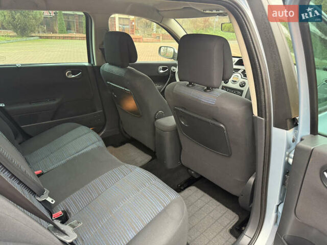 Сірий Рено Меган, об'ємом двигуна 1.6 л та пробігом 143 тис. км за 5700 $, фото 38 на Automoto.ua