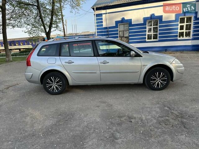 Сірий Рено Меган, об'ємом двигуна 1.6 л та пробігом 200 тис. км за 6300 $, фото 6 на Automoto.ua