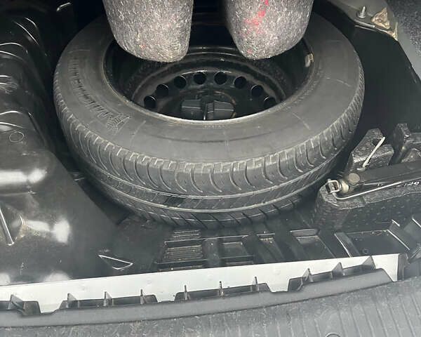 Серый Рено Меган, объемом двигателя 1.46 л и пробегом 271 тыс. км за 6500 $, фото 6 на Automoto.ua