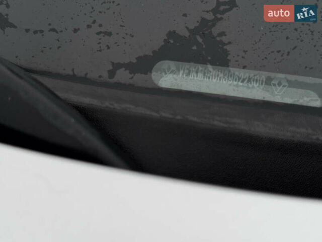 Сірий Рено Меган, об'ємом двигуна 1.6 л та пробігом 250 тис. км за 5200 $, фото 14 на Automoto.ua