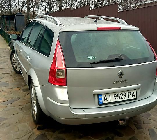 Серый Рено Меган, объемом двигателя 1.6 л и пробегом 176 тыс. км за 3700 $, фото 3 на Automoto.ua