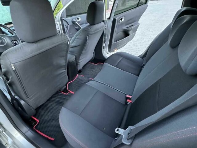 Серый Рено Меган, объемом двигателя 1.46 л и пробегом 284 тыс. км за 3550 $, фото 5 на Automoto.ua