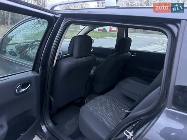 Сірий Рено Меган, об'ємом двигуна 1.6 л та пробігом 193 тис. км за 5999 $, фото 15 на Automoto.ua