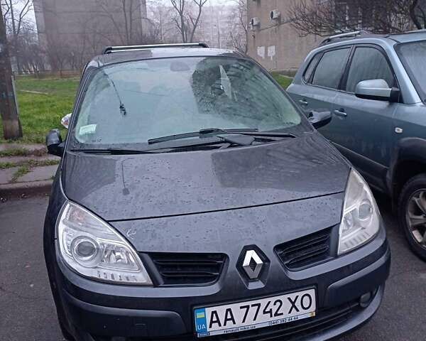 Серый Рено Меган, объемом двигателя 1.46 л и пробегом 215 тыс. км за 2999 $, фото 1 на Automoto.ua