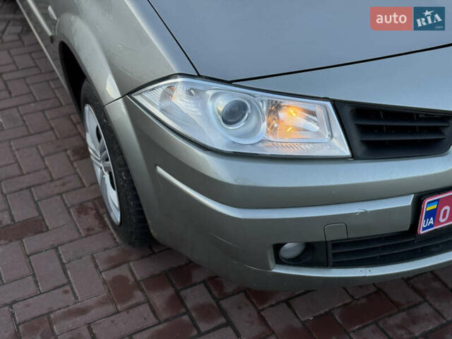Сірий Рено Меган, об'ємом двигуна 1.6 л та пробігом 240 тис. км за 4950 $, фото 14 на Automoto.ua