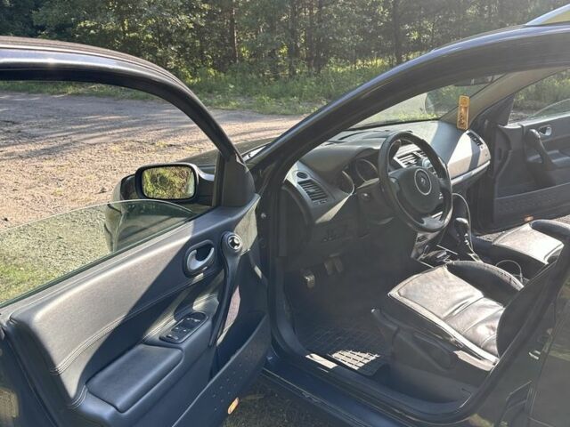 Серый Рено Меган, объемом двигателя 2 л и пробегом 230 тыс. км за 5900 $, фото 5 на Automoto.ua