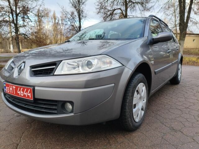Серый Рено Меган, объемом двигателя 1.6 л и пробегом 185 тыс. км за 5600 $, фото 11 на Automoto.ua