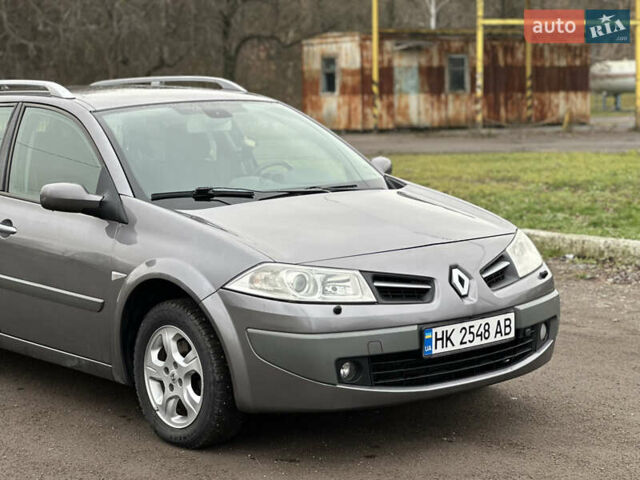 Сірий Рено Меган, об'ємом двигуна 1.6 л та пробігом 187 тис. км за 5600 $, фото 2 на Automoto.ua