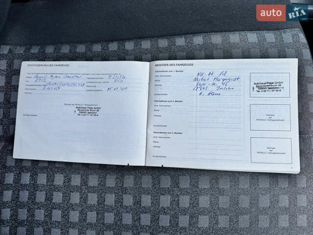 Сірий Рено Меган, об'ємом двигуна 1.6 л та пробігом 184 тис. км за 4799 $, фото 42 на Automoto.ua