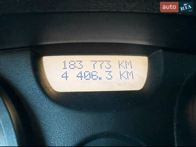 Сірий Рено Меган, об'ємом двигуна 1.6 л та пробігом 184 тис. км за 4799 $, фото 19 на Automoto.ua