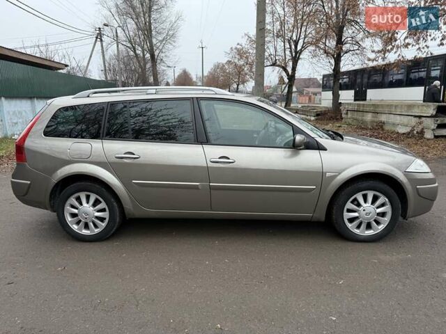 Сірий Рено Меган, об'ємом двигуна 1.6 л та пробігом 213 тис. км за 5890 $, фото 3 на Automoto.ua