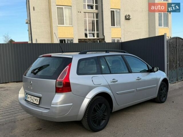 Серый Рено Меган, объемом двигателя 1.6 л и пробегом 271 тыс. км за 4450 $, фото 2 на Automoto.ua