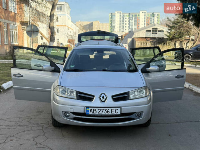 Серый Рено Меган, объемом двигателя 1.6 л и пробегом 213 тыс. км за 5650 $, фото 28 на Automoto.ua