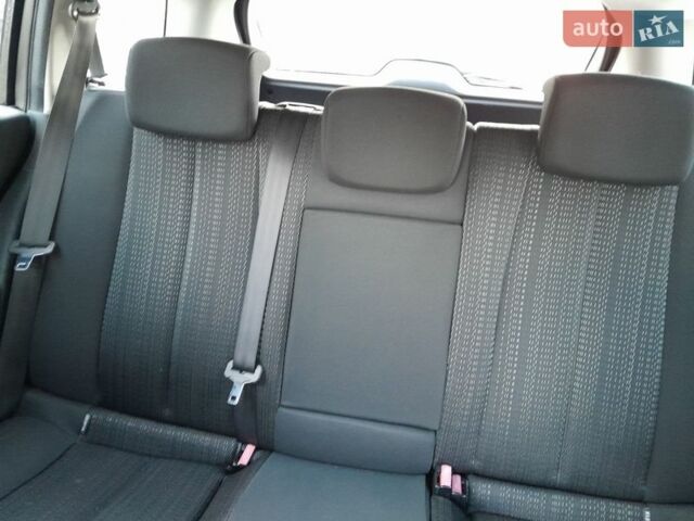 Сірий Рено Меган, об'ємом двигуна 1.6 л та пробігом 245 тис. км за 5595 $, фото 40 на Automoto.ua