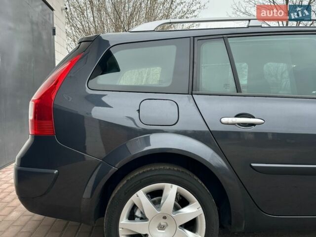 Серый Рено Меган, объемом двигателя 1.6 л и пробегом 170 тыс. км за 5999 $, фото 34 на Automoto.ua