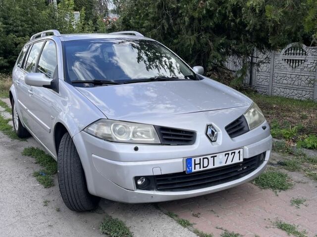 Сірий Рено Меган, об'ємом двигуна 1.5 л та пробігом 280 тис. км за 2499 $, фото 1 на Automoto.ua