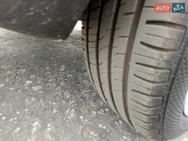 Серый Рено Меган, объемом двигателя 1.5 л и пробегом 205 тыс. км за 5950 $, фото 43 на Automoto.ua