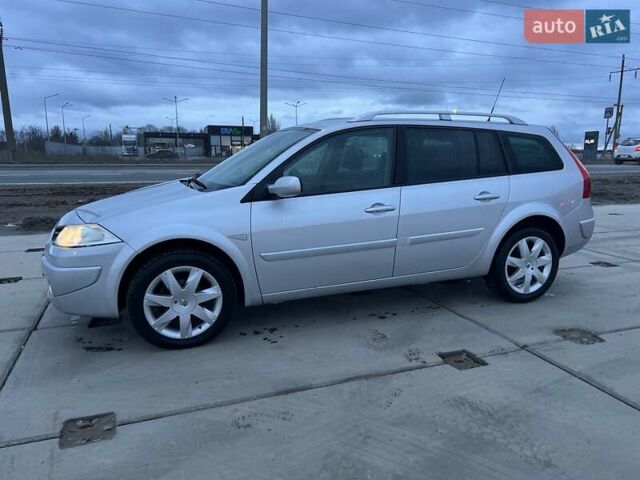 Серый Рено Меган, объемом двигателя 2 л и пробегом 186 тыс. км за 6700 $, фото 1 на Automoto.ua