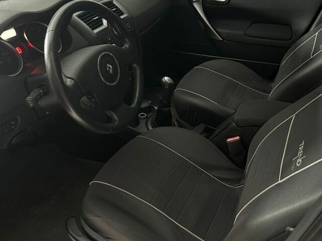 Сірий Рено Меган, об'ємом двигуна 1.6 л та пробігом 280 тис. км за 5900 $, фото 2 на Automoto.ua