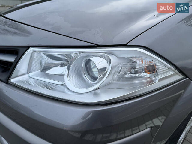 Сірий Рено Меган, об'ємом двигуна 1.6 л та пробігом 184 тис. км за 4799 $, фото 9 на Automoto.ua