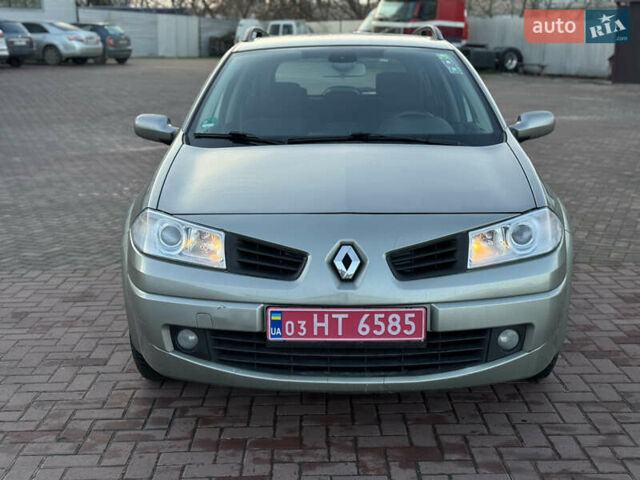 Сірий Рено Меган, об'ємом двигуна 1.6 л та пробігом 240 тис. км за 4950 $, фото 1 на Automoto.ua