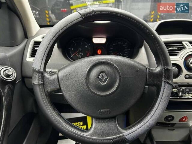 Сірий Рено Меган, об'ємом двигуна 0 л та пробігом 224 тис. км за 7000 $, фото 8 на Automoto.ua