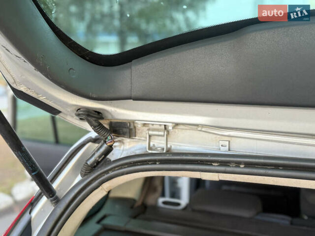 Серый Рено Меган, объемом двигателя 1.6 л и пробегом 213 тыс. км за 5650 $, фото 19 на Automoto.ua