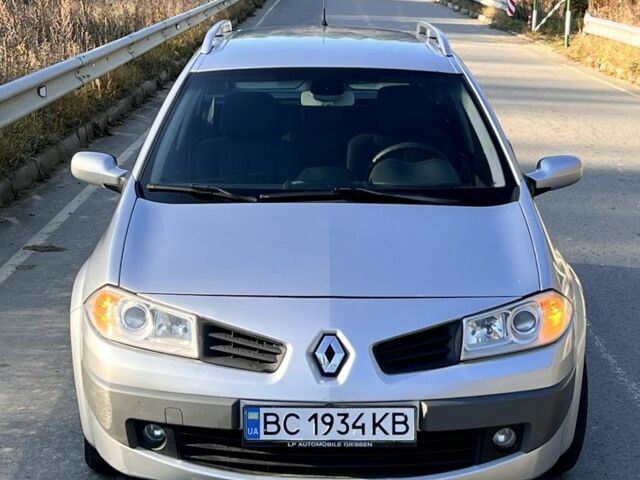 Серый Рено Меган, объемом двигателя 1.9 л и пробегом 350 тыс. км за 3600 $, фото 2 на Automoto.ua