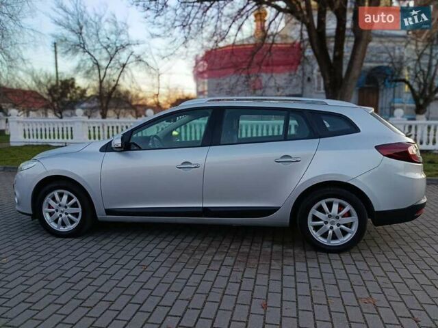 Серый Рено Меган, объемом двигателя 1.6 л и пробегом 195 тыс. км за 6800 $, фото 72 на Automoto.ua