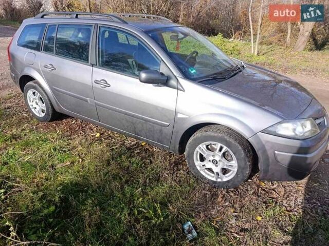 Серый Рено Меган, объемом двигателя 1.6 л и пробегом 190 тыс. км за 5800 $, фото 53 на Automoto.ua