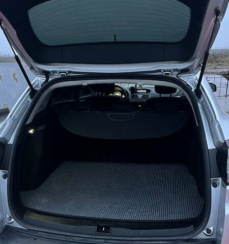 Серый Рено Меган, объемом двигателя 1.5 л и пробегом 248 тыс. км за 6500 $, фото 15 на Automoto.ua