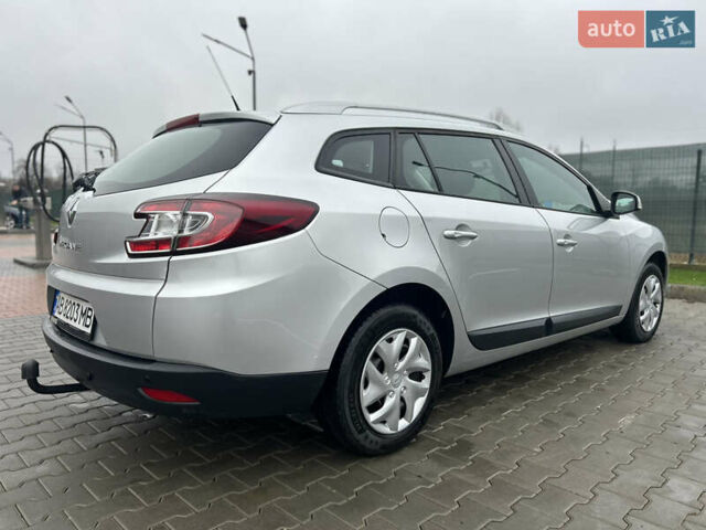 Сірий Рено Меган, об'ємом двигуна 1.6 л та пробігом 172 тис. км за 7450 $, фото 35 на Automoto.ua