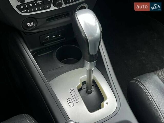 Сірий Рено Меган, об'ємом двигуна 2 л та пробігом 243 тис. км за 6890 $, фото 22 на Automoto.ua