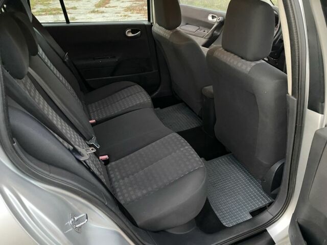 Сірий Рено Меган, об'ємом двигуна 1.6 л та пробігом 260 тис. км за 3750 $, фото 15 на Automoto.ua