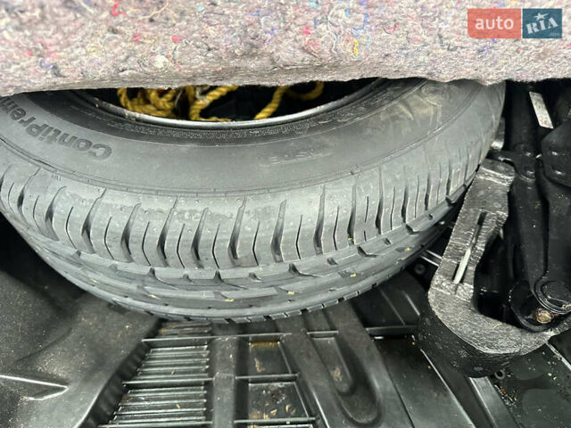 Сірий Рено Меган, об'ємом двигуна 1.6 л та пробігом 176 тис. км за 6450 $, фото 30 на Automoto.ua