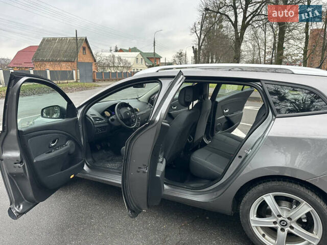 Сірий Рено Меган, об'ємом двигуна 1.6 л та пробігом 176 тис. км за 6450 $, фото 41 на Automoto.ua