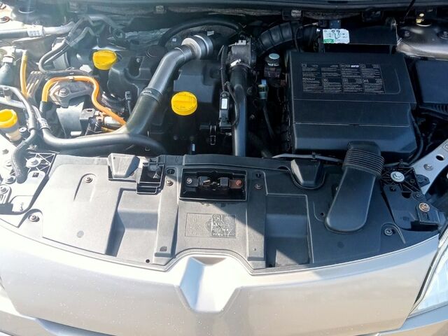 Рено Меган 2009 у Запоріжжя на Automoto.ua Сірий Рено Меган, об'ємом двигуна 1.5 л та пробігом 343 тис. км за 6300 $, фото 6 на Automoto.ua