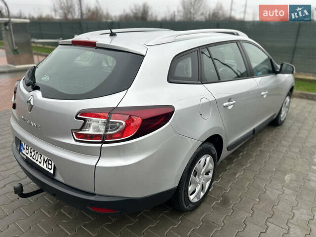 Сірий Рено Меган, об'ємом двигуна 1.6 л та пробігом 172 тис. км за 7450 $, фото 43 на Automoto.ua