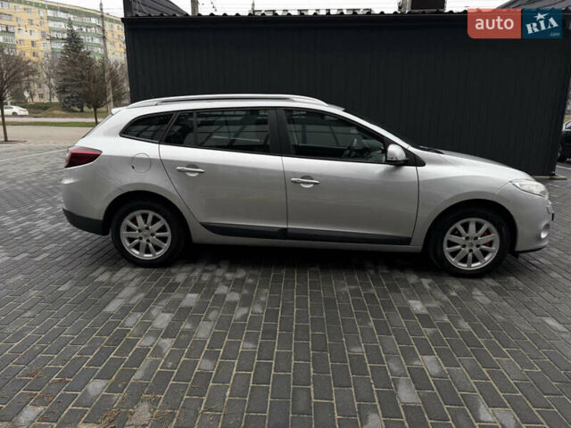 Сірий Рено Меган, об'ємом двигуна 1.6 л та пробігом 196 тис. км за 7850 $, фото 50 на Automoto.ua