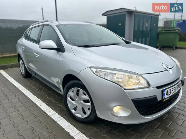 Сірий Рено Меган, об'ємом двигуна 1.6 л та пробігом 172 тис. км за 7450 $, фото 65 на Automoto.ua