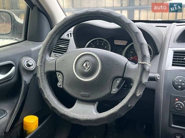 Сірий Рено Меган, об'ємом двигуна 1.6 л та пробігом 263 тис. км за 5290 $, фото 12 на Automoto.ua