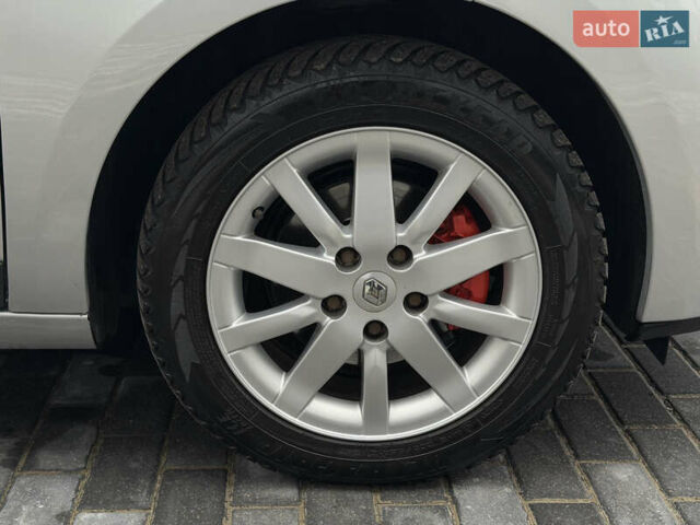 Сірий Рено Меган, об'ємом двигуна 1.6 л та пробігом 196 тис. км за 7850 $, фото 75 на Automoto.ua