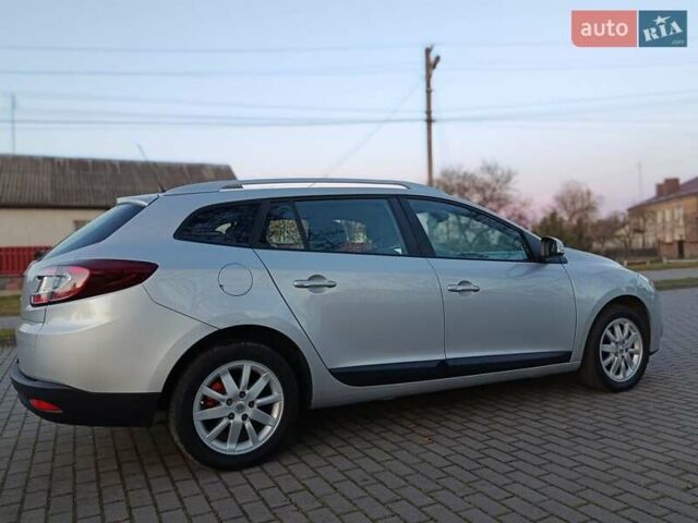 Серый Рено Меган, объемом двигателя 1.6 л и пробегом 195 тыс. км за 6800 $, фото 66 на Automoto.ua