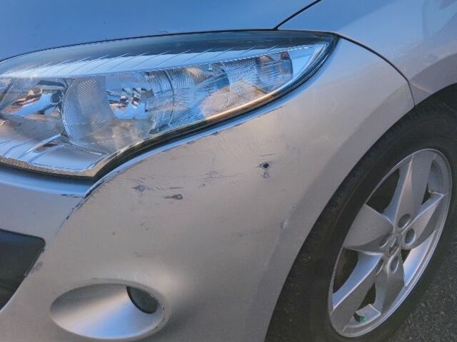 Сірий Рено Меган, об'ємом двигуна 1.5 л та пробігом 337 тис. км за 5600 $, фото 6 на Automoto.ua