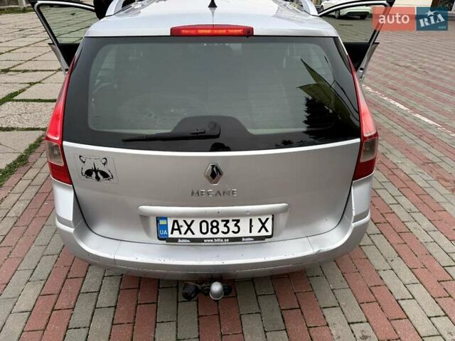 Сірий Рено Меган, об'ємом двигуна 1.6 л та пробігом 229 тис. км за 5100 $, фото 5 на Automoto.ua