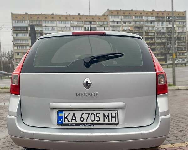 Сірий Рено Меган, об'ємом двигуна 1.6 л та пробігом 263 тис. км за 5300 $, фото 4 на Automoto.ua