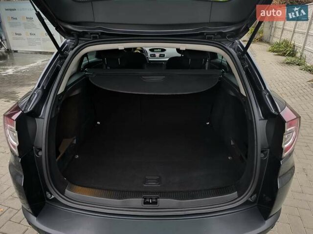 Серый Рено Меган, объемом двигателя 1.6 л и пробегом 115 тыс. км за 7050 $, фото 22 на Automoto.ua