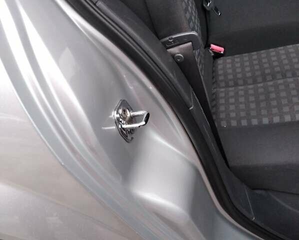 Серый Рено Меган, объемом двигателя 1.6 л и пробегом 178 тыс. км за 5800 $, фото 51 на Automoto.ua