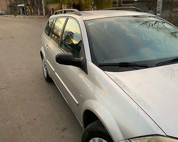 Сірий Рено Меган, об'ємом двигуна 1.6 л та пробігом 260 тис. км за 3600 $, фото 3 на Automoto.ua